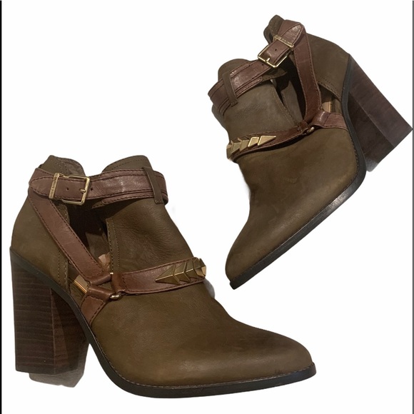 Gianni Bini Derryn Booties, Sz 10 - Picture 3 of 10